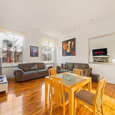Sg, Classic Knightsbridge Loft Apartment 런던 외부 사진