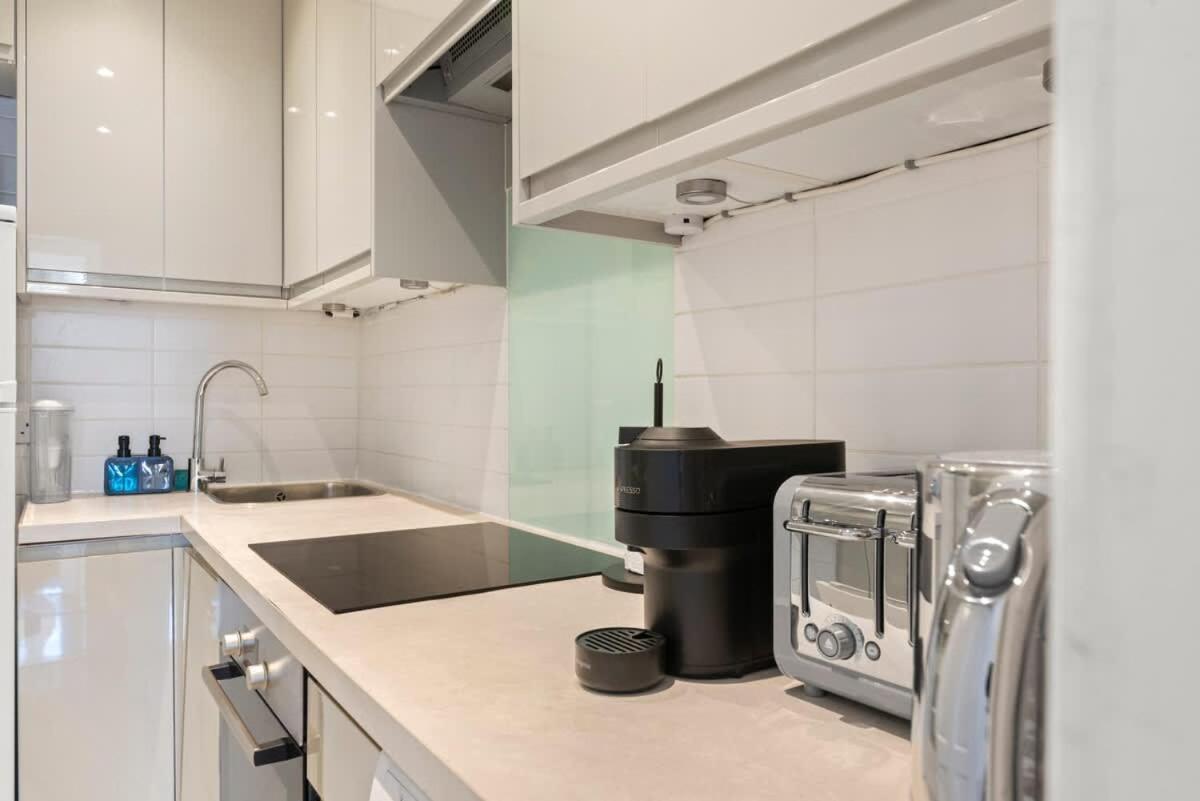 Sg, Classic Knightsbridge Loft Apartment 런던 외부 사진